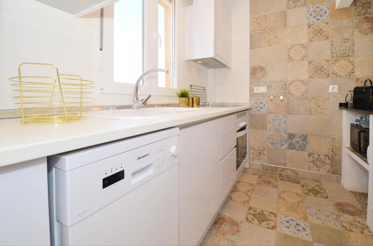 Punta Prima Pleasure With Private Parking In A Gated Community Close To The Beach 또레비에하 외부 사진